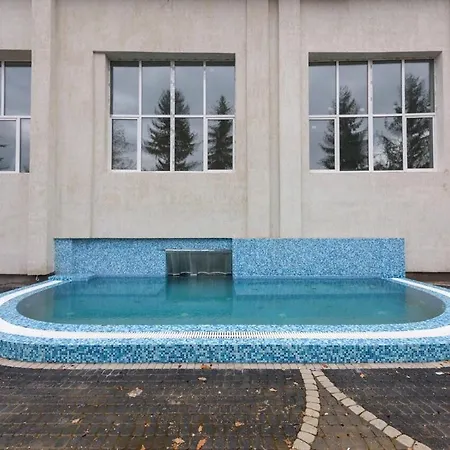 Deluxe Szálloda Lviv